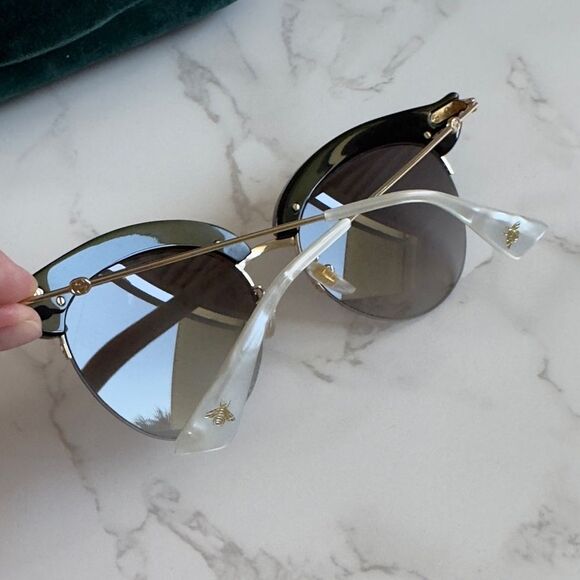 ⭕️ GUCCI Sunglasses Cat Eye Pearls Gold NEW Designer - Picture 4 of 4